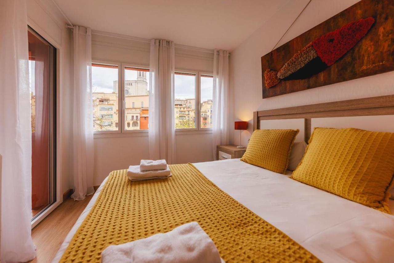 Bravissimo Pont De La Princesa, Comfortable 3-Bedroom Apartment ชีโรนา ภายนอก รูปภาพ