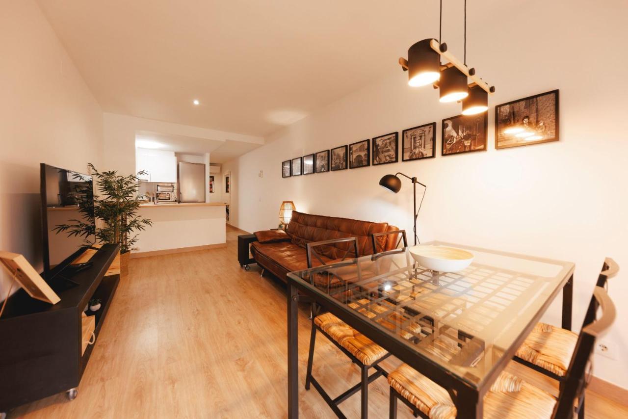 Bravissimo Pont De La Princesa, Comfortable 3-Bedroom Apartment ชีโรนา ภายนอก รูปภาพ